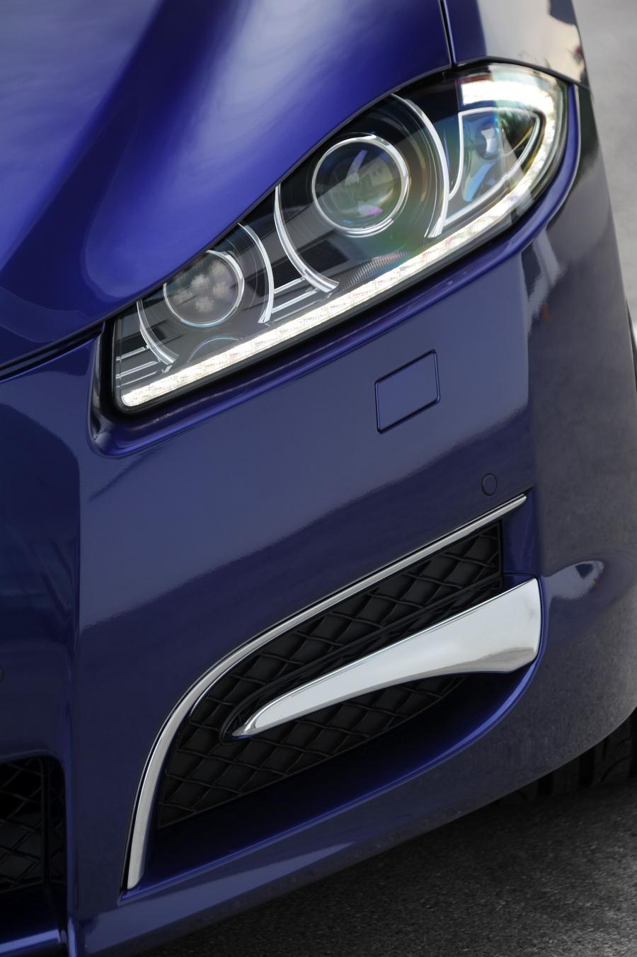  Jaguar XF 2011 года  (фото 46 из 79)